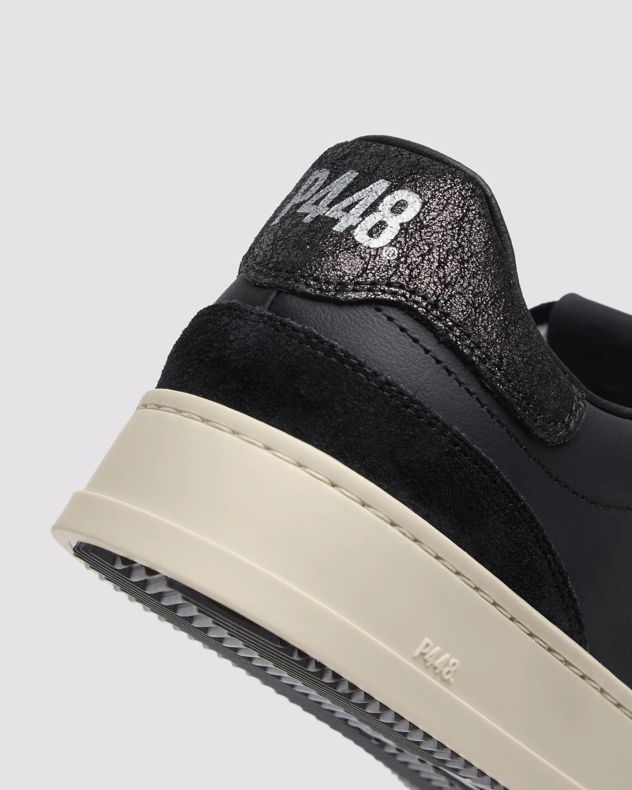 Women P448 Low Tops>Bali Midnight