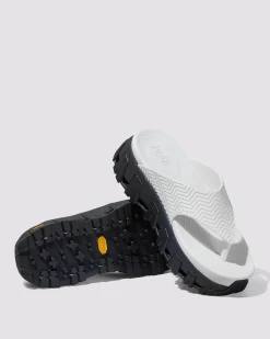 Women P448 Low Tops><noscript><img width=