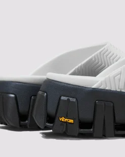Women P448 Low Tops><noscript><img width=