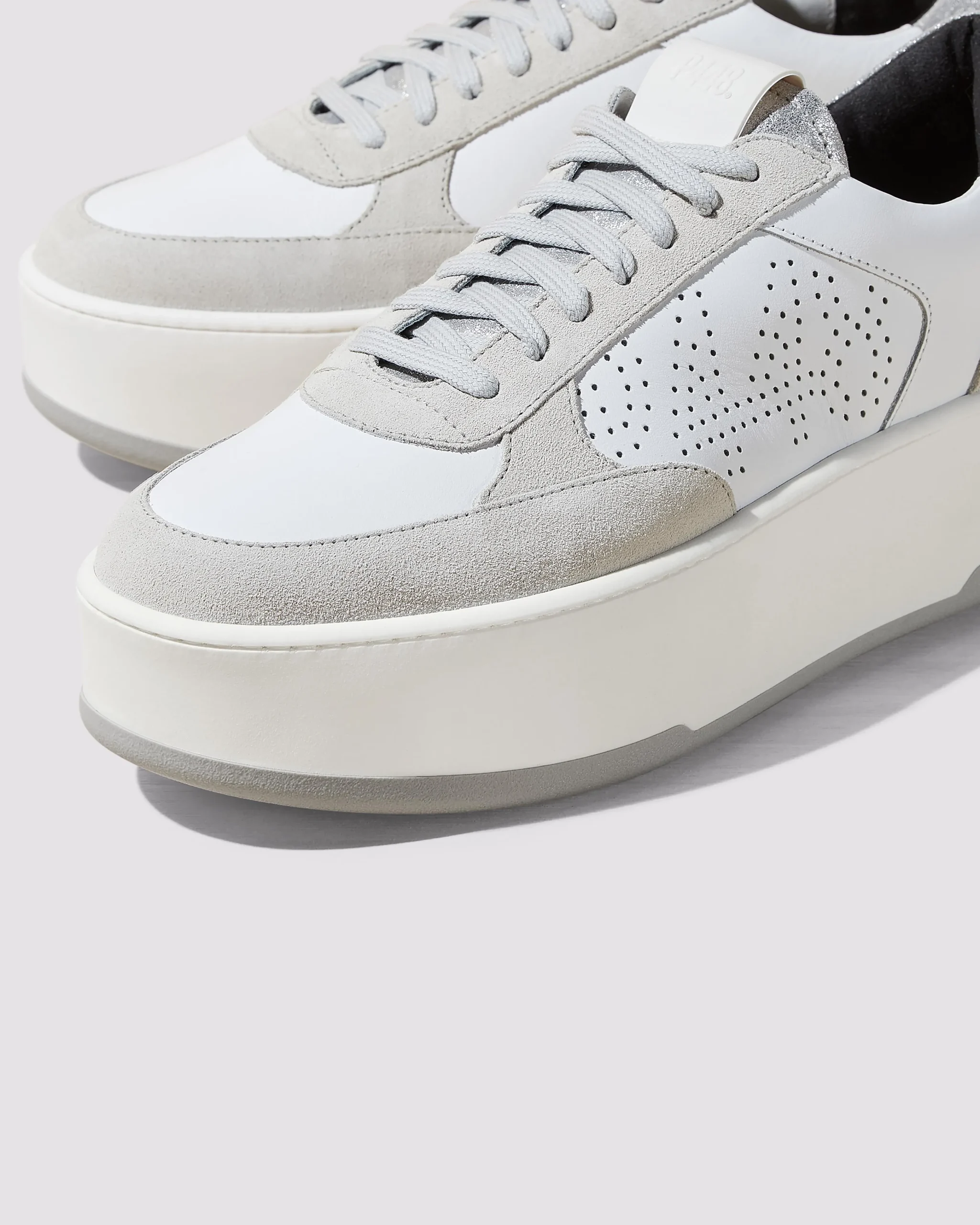 Women P448 Platforms|Low Tops>Empire White/Silver