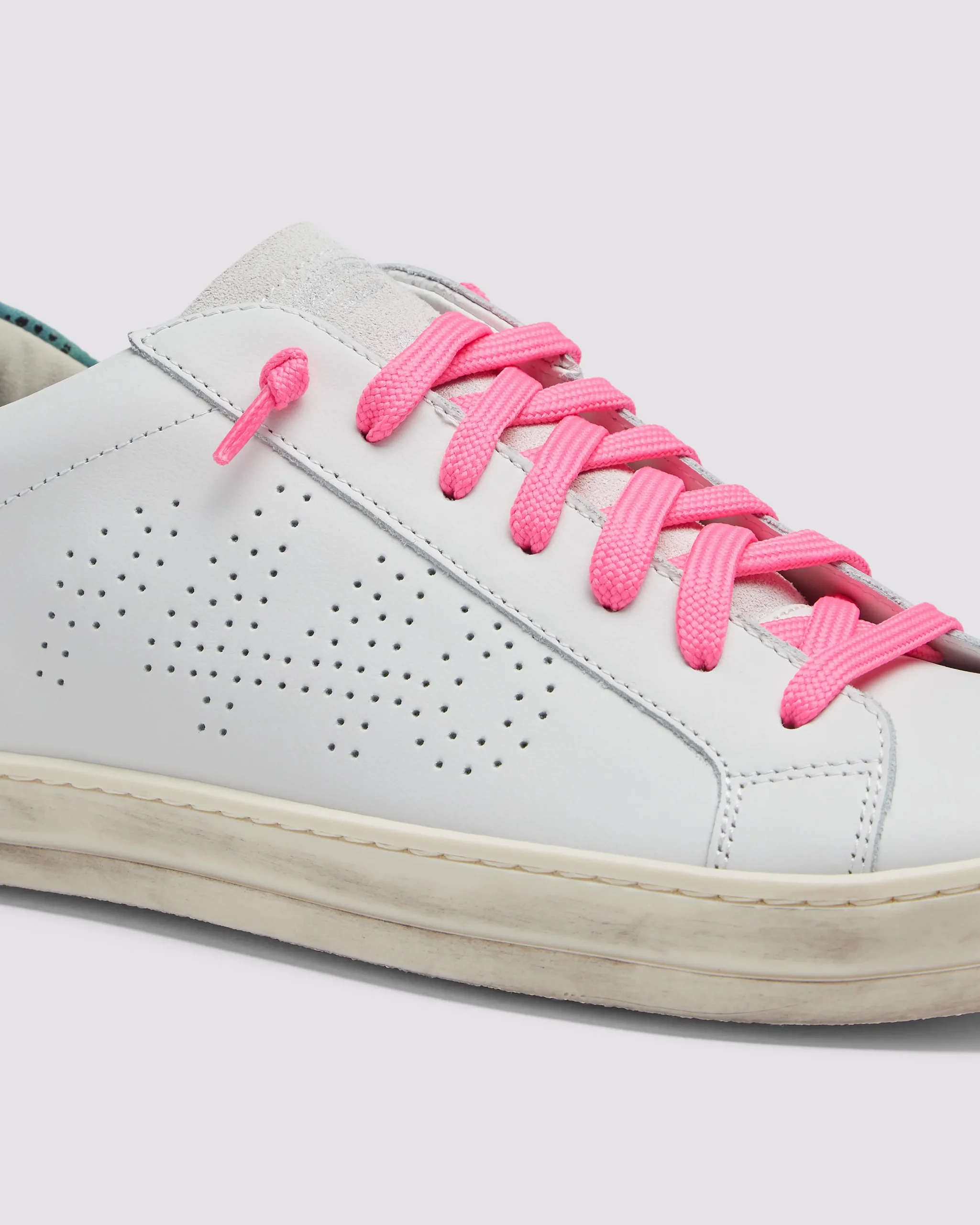 Women P448 Low Tops>John Beotif
