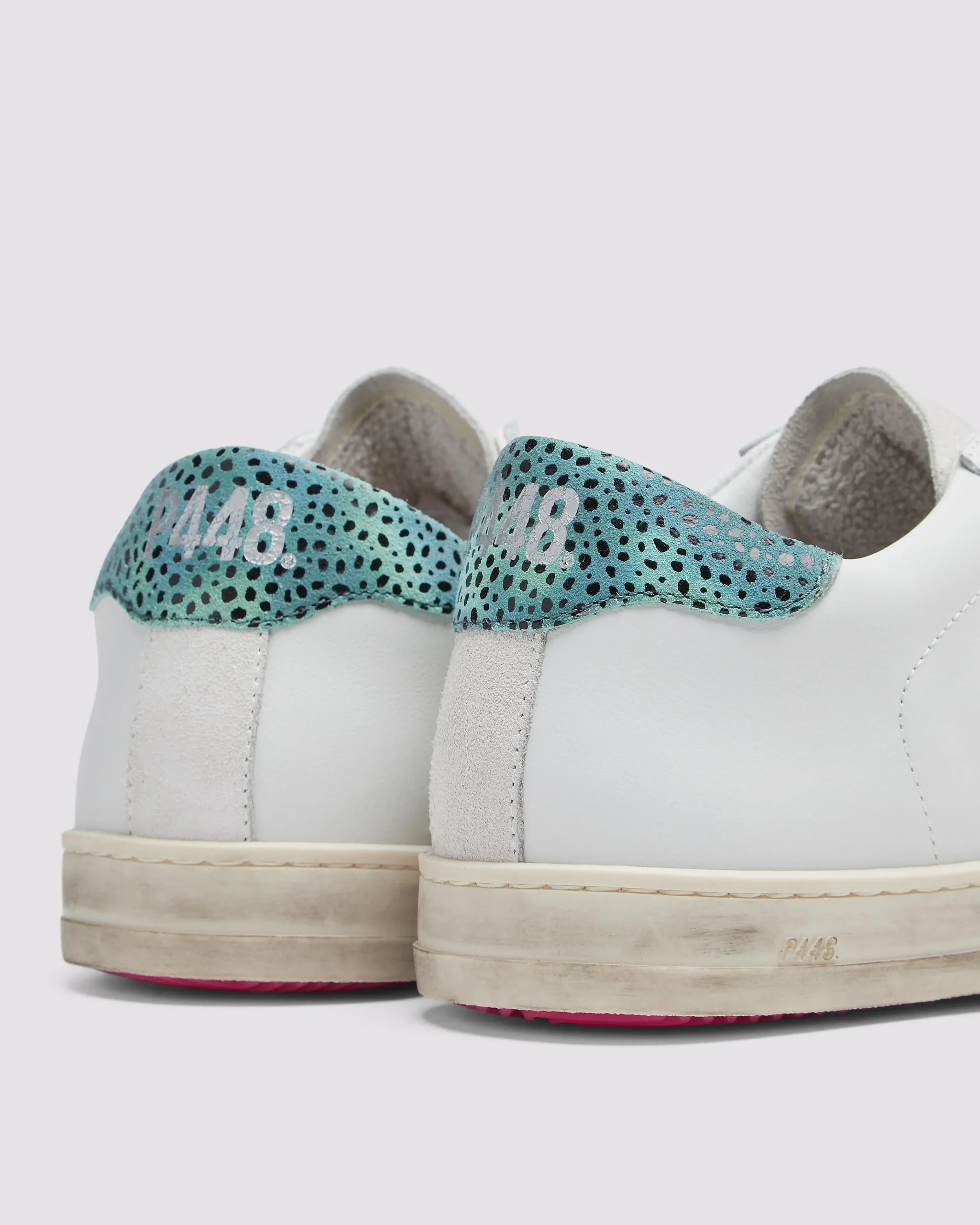 Women P448 Low Tops>John Beotif