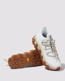 Women P448 Low Tops|Low Tops><noscript><img width=