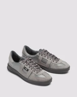 P448 Low Tops><noscript><img width=