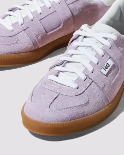 Women P448 Low Tops><noscript><img width=