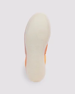 Women P448 Low Tops|Low Tops><noscript><img width=