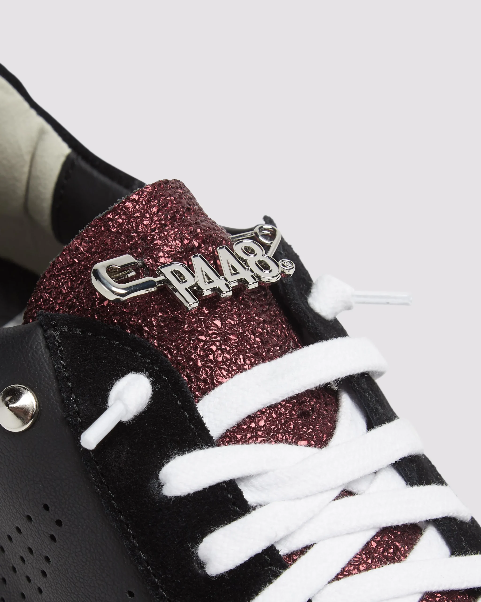 Women P448 Platforms|Low Tops>Thea Platform Black/Stud